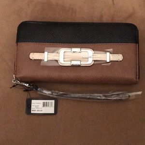 GUESS Wristlet/Wallet
